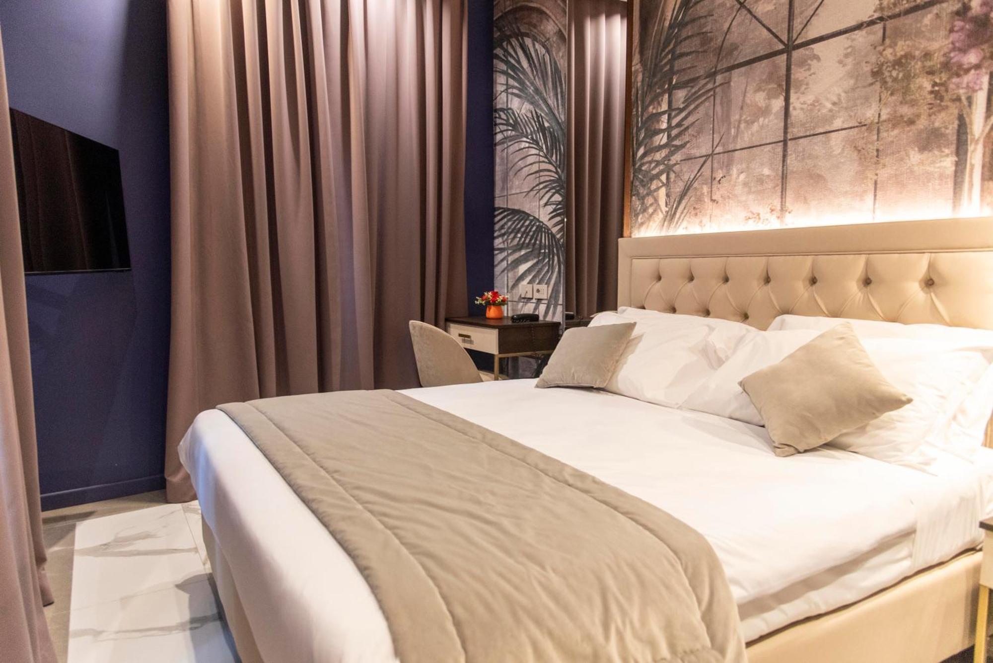 Adelaide Suite Dreams Рим Екстериор снимка